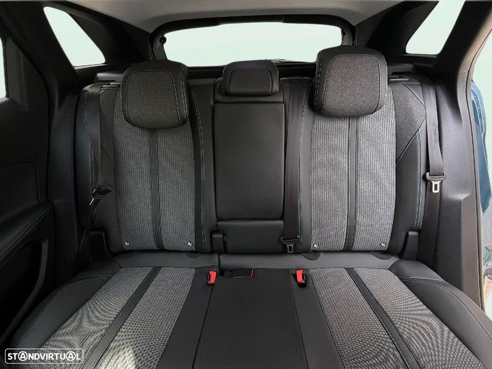 Peugeot 3008 1.2 PureTech Allure Pack - 18