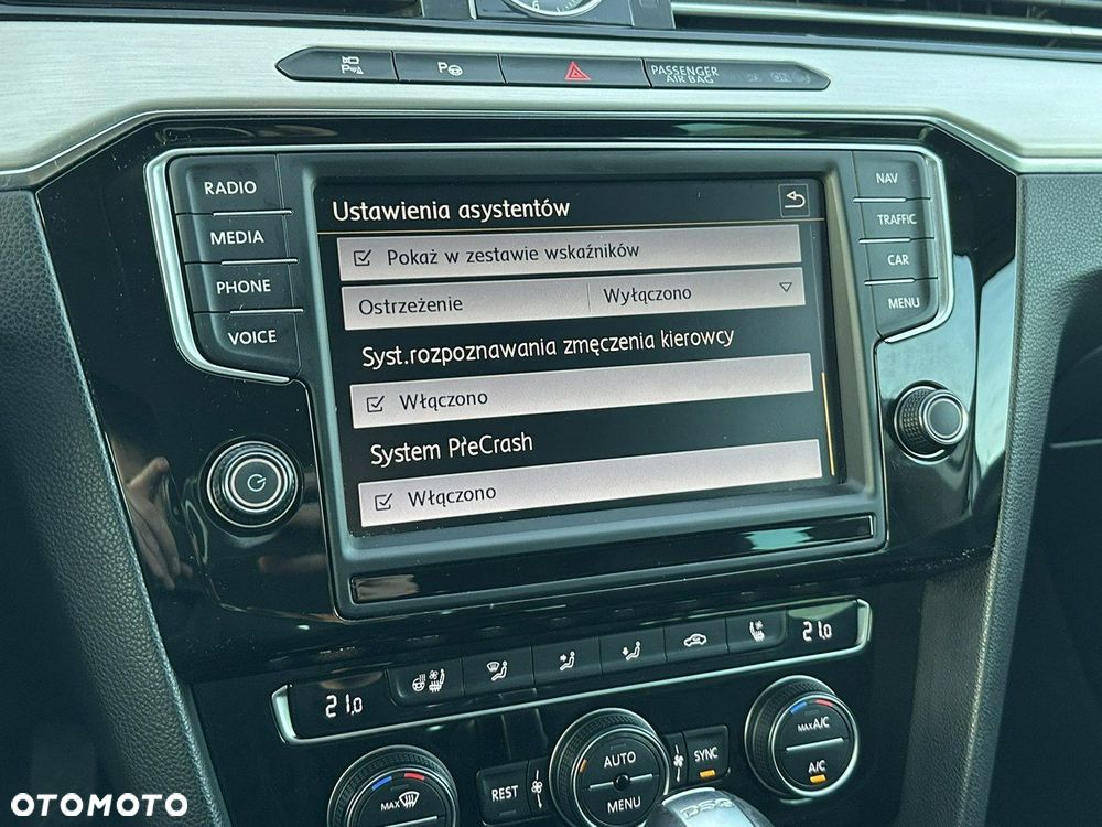 Volkswagen Passat Variant 2.0 TDI Bi-Turbo BMT 4Mot Highline DSG - 33