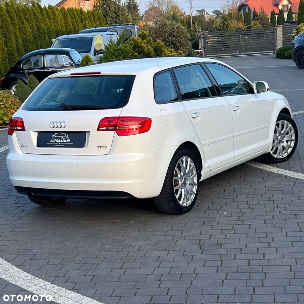 Audi A3 Sportback 1.2 TFSI Ambition - 11