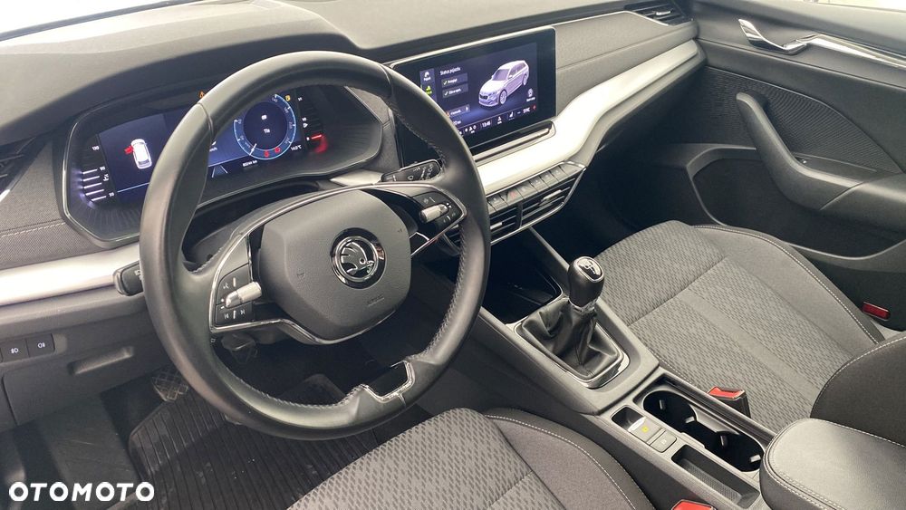Skoda Octavia 1.5 TSI ACT Style - 10