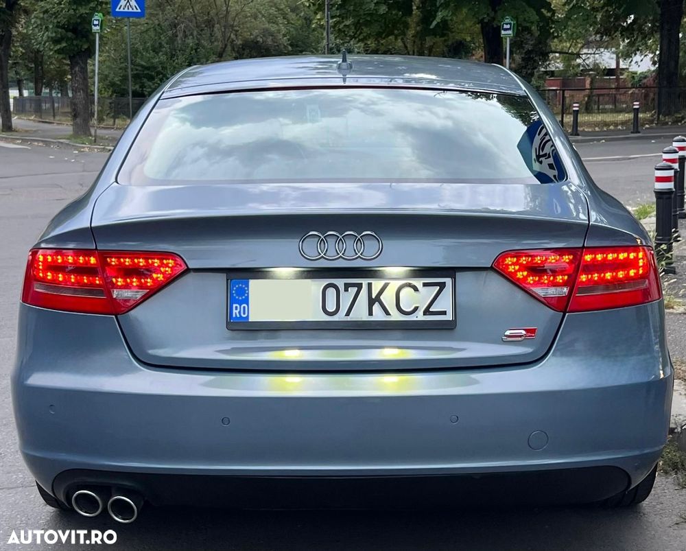 Audi A4 Avant 2.0 TDI Multitronic - 5