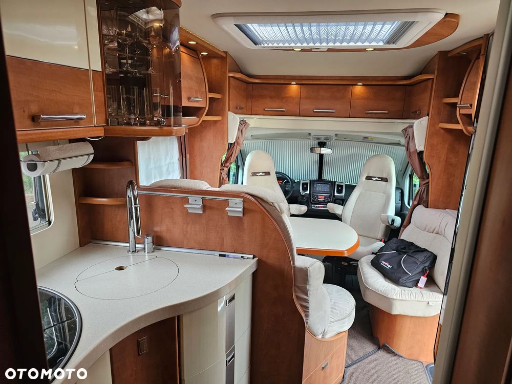 Carthago CHIC C-LINE T 4.9 MAXI Zimowy półintegra - 17