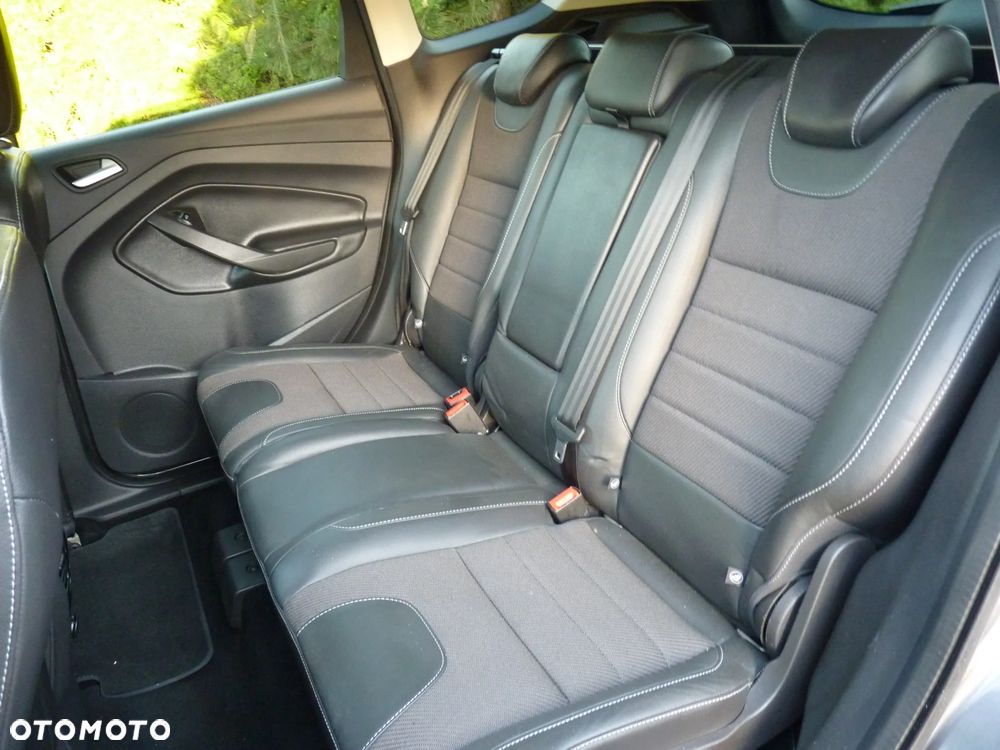 Ford Kuga 2.0 TDCi 2x4 Titanium - 7