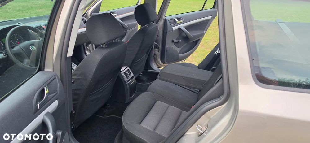 Skoda Octavia 1.9 TDI Elegance DSG - 20