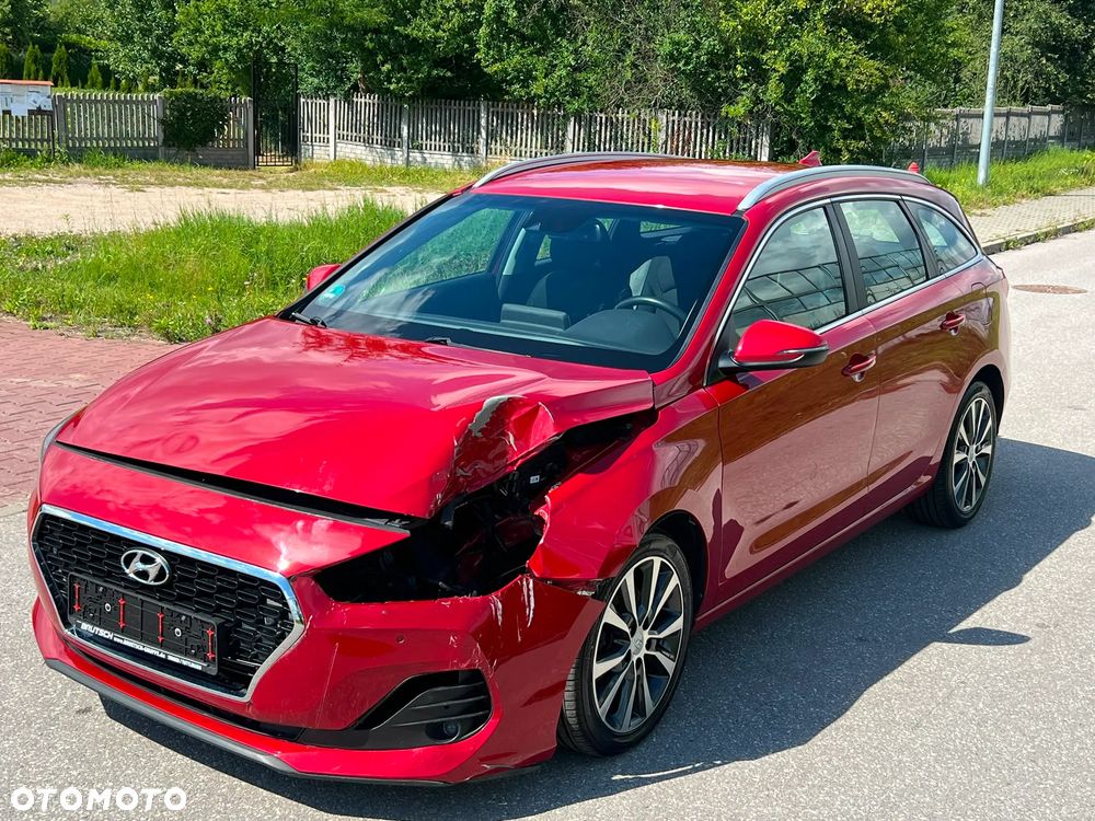 Hyundai i30 1.4 T-GDI DCT Premium - 17