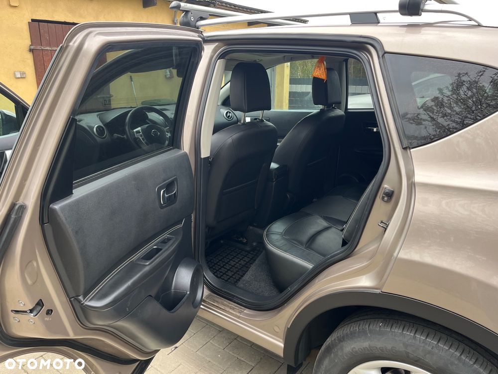 Nissan Qashqai 1.6 dCi 4 x 4 DPF Start/Stop 360 - 8