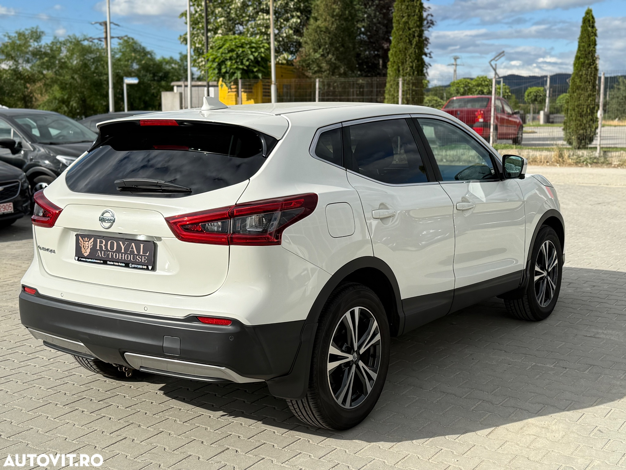 Nissan Qashqai 1.5 DCI Start/Stop Tekna - 4