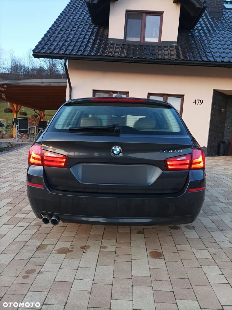 BMW Seria 5 530d xDrive - 2