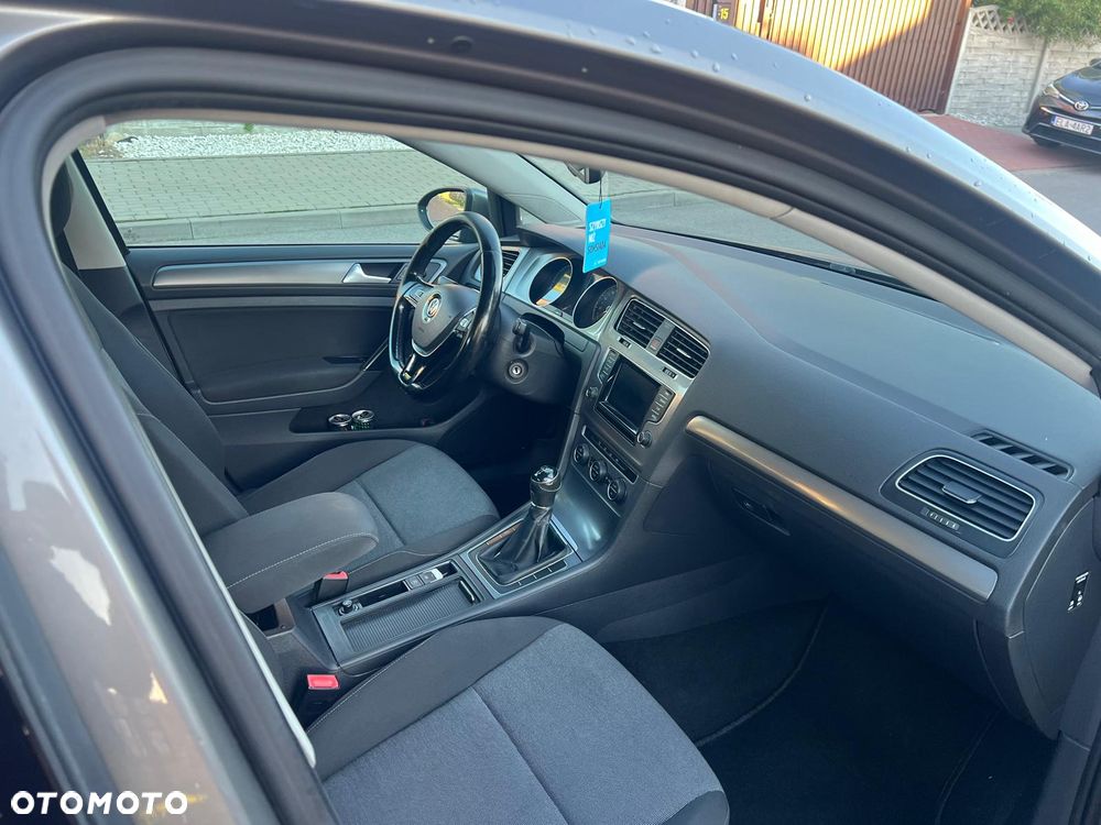 Volkswagen Golf - 7