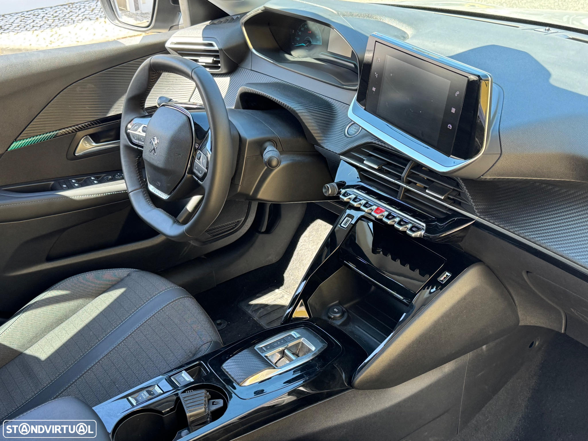 Peugeot e-208 50 kWh Allure - 8