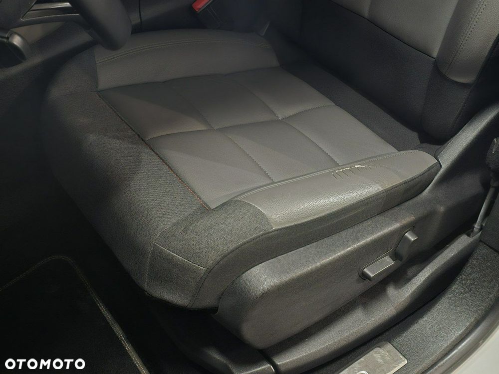 Citroën C5 Aircross 1.6 PHEV 225 Shine Pack EAT8 - 16