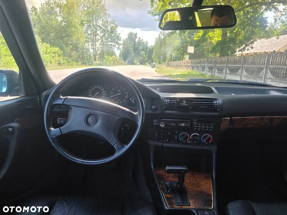 BMW Seria 5 540i - 9