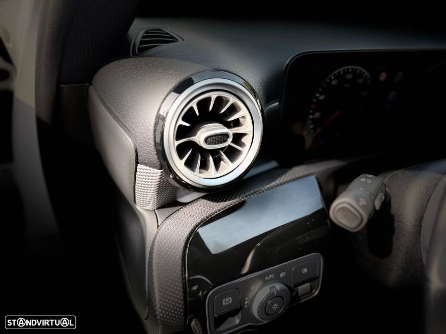 Mercedes-Benz A 180 d Progressive - 24