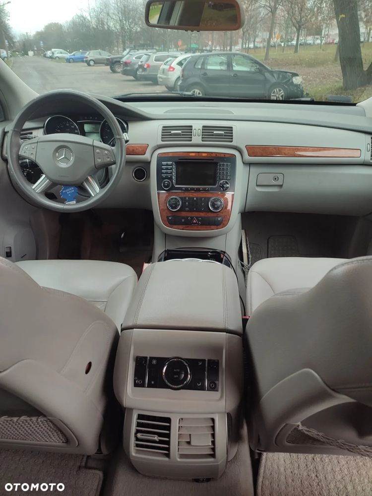 Mercedes-Benz Klasa R 350 4-Matic - 7