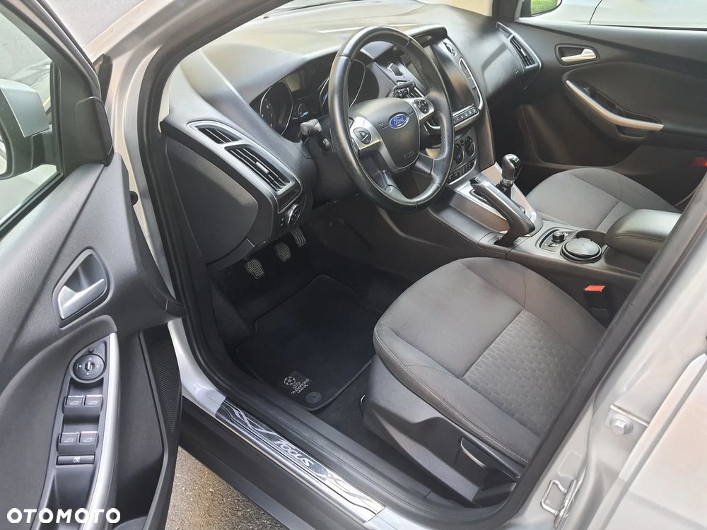 Ford Focus 1.0 EcoBoost Start-Stopp-System Champions Edition - 12