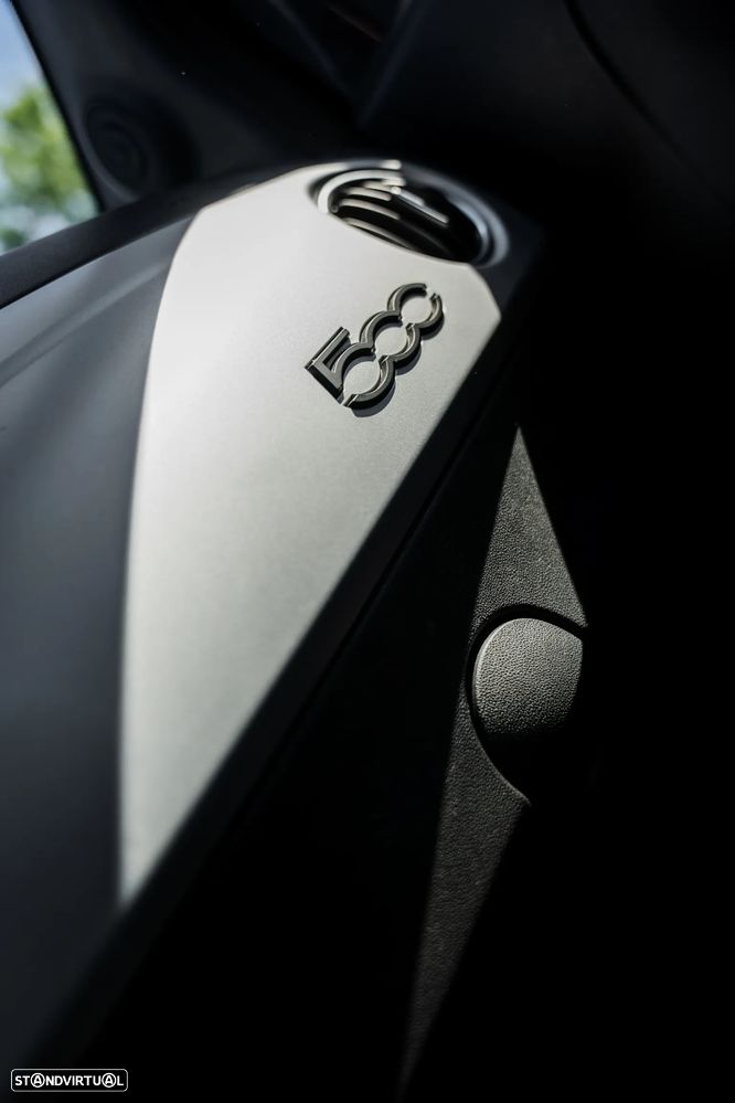 Fiat 500 1.0 Hybrid Connect - 27