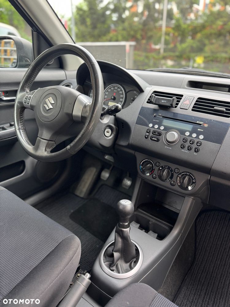 Suzuki Swift 1.3 GS / Premium - 14
