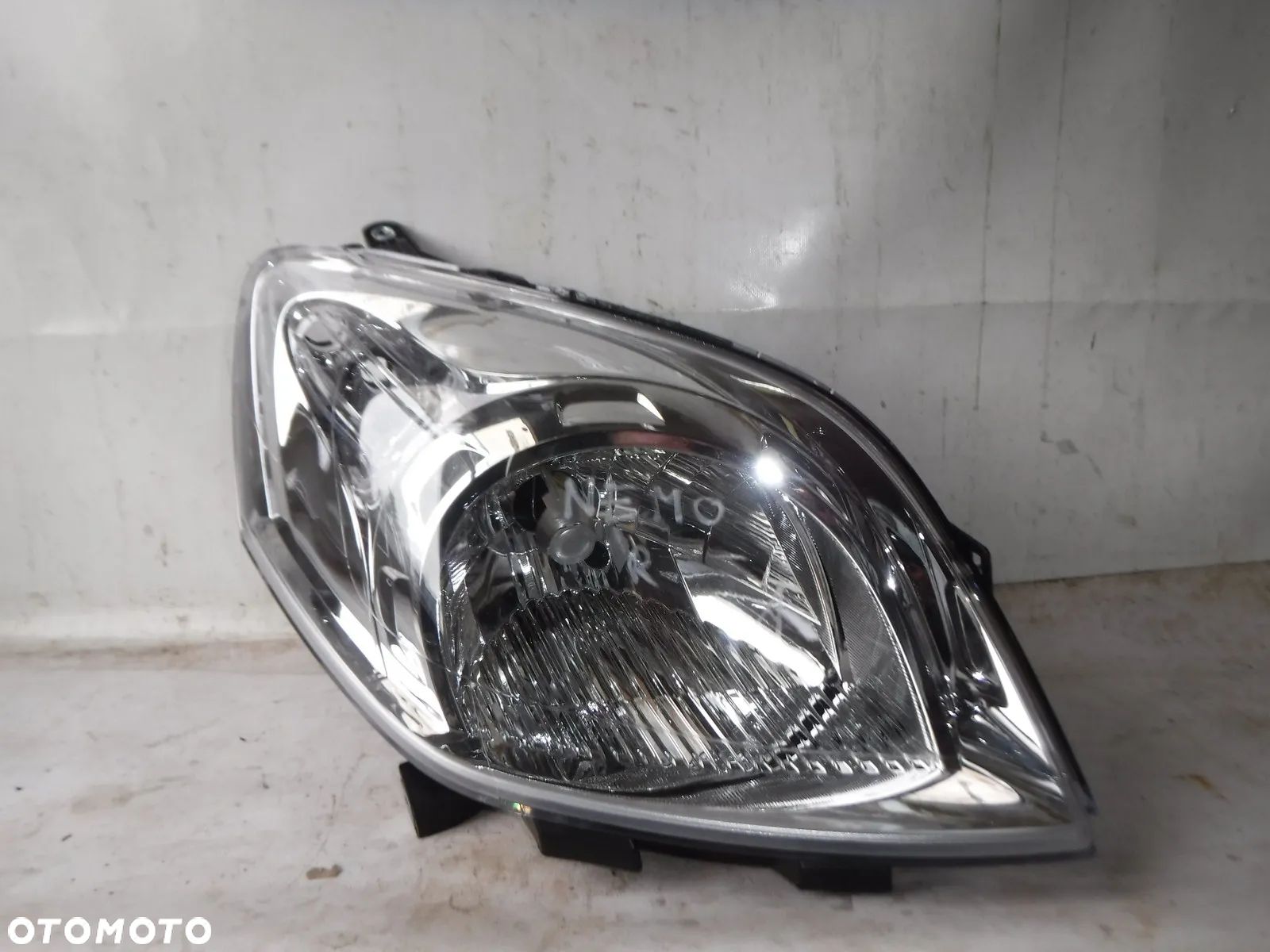 citroen nemo fiorino biper lampa przód prawa przednia - 1
