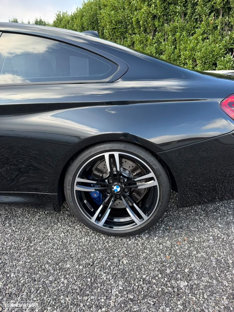 BMW M4 Auto - 14
