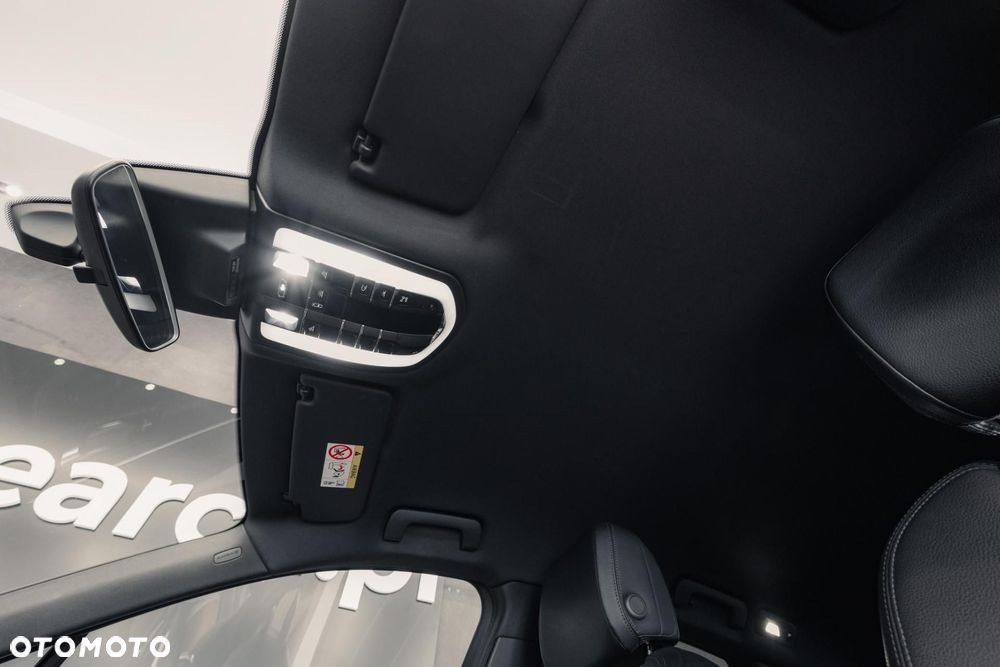 Porsche Macan Standard - 34