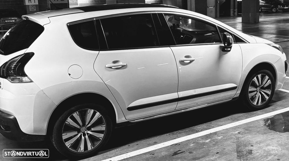 Peugeot 3008 1.6 e-HDi Active 2-Tronic - 4