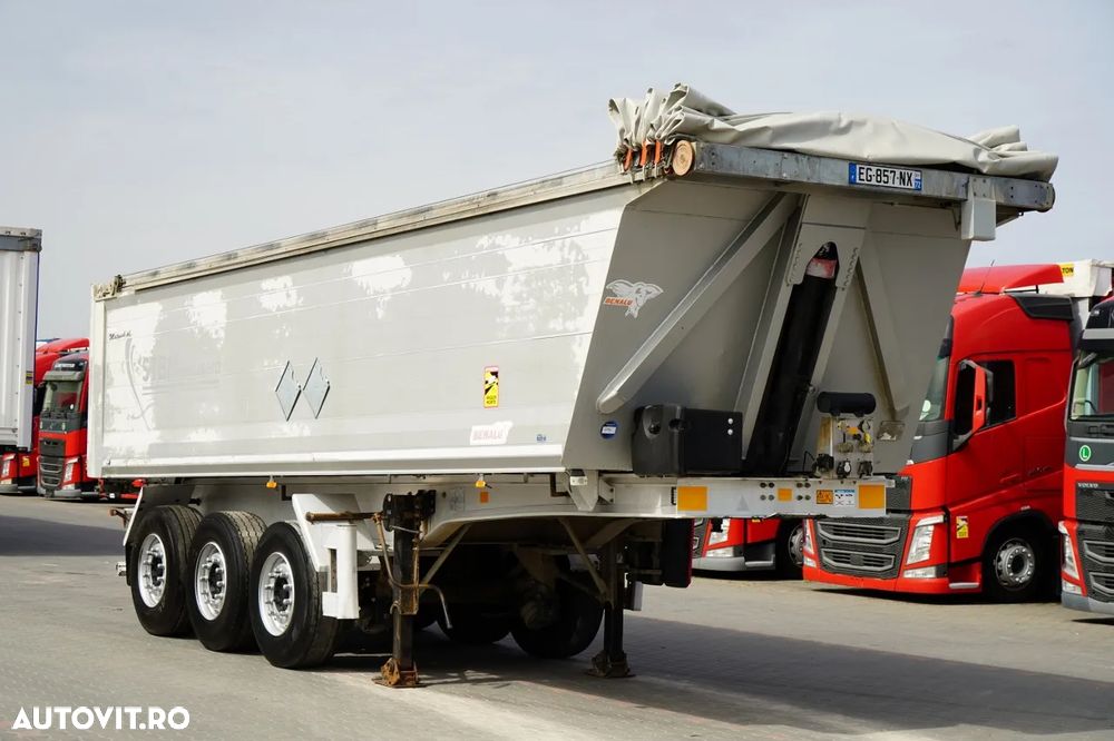 Benalu TIPPER / 30 m³ / ALUMINUM / LIFT AXLE / WEIGHT: 5,000 KG / ELECTRIC CURTAIN / IMPORTED - 1
