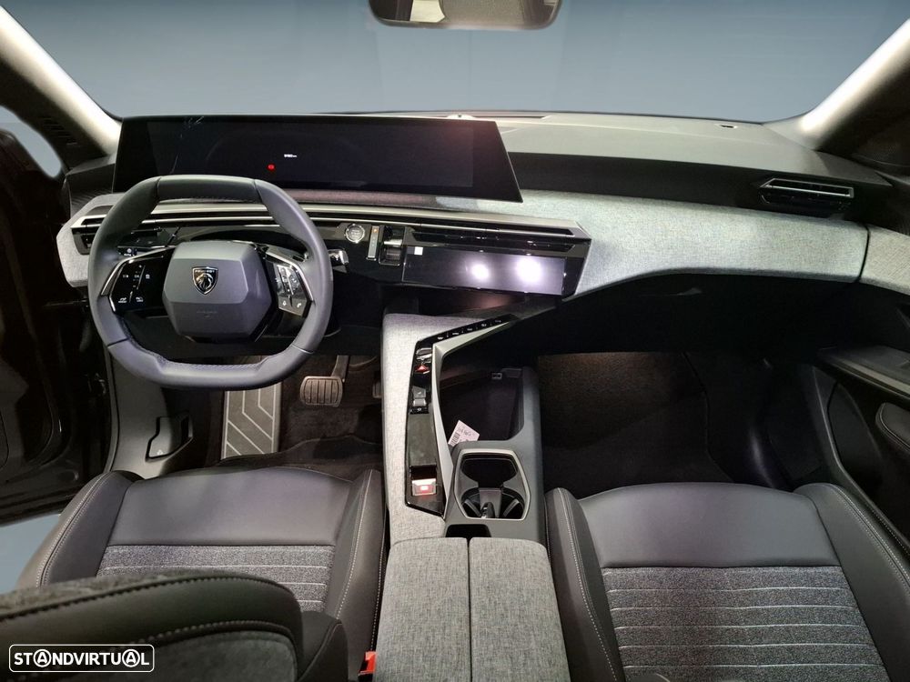 Peugeot E-3008 73 kWh Allure - 10