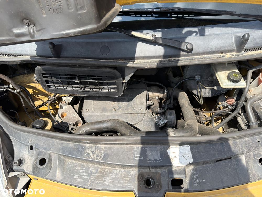 Renault Trafic Passenger - 26