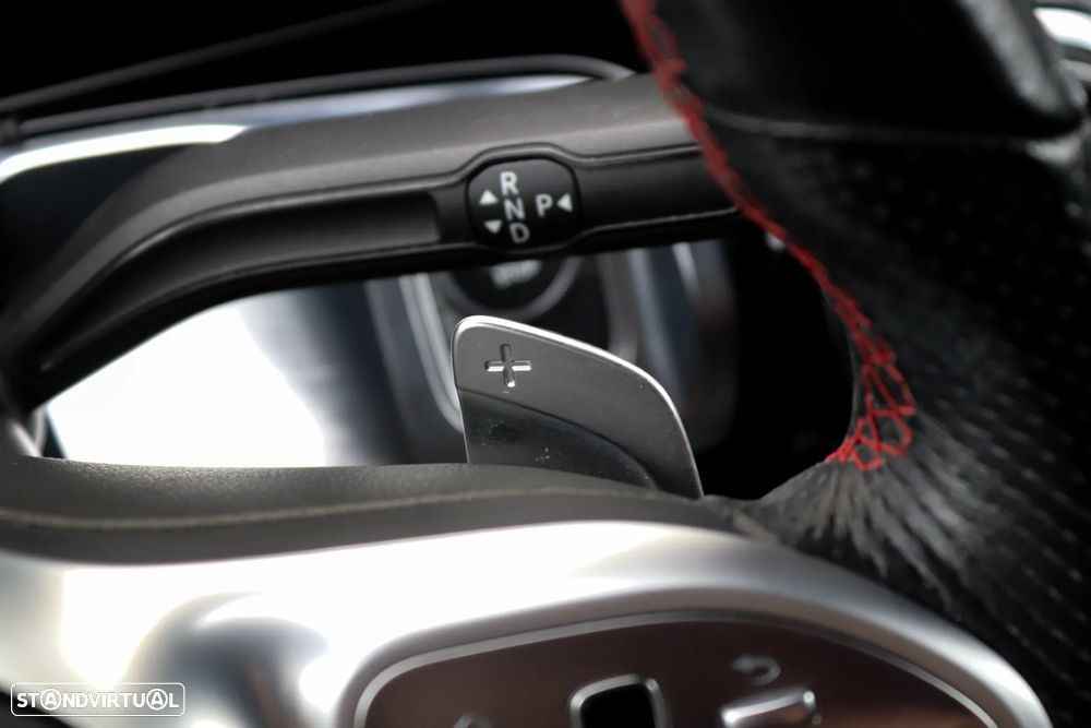 Mercedes-Benz GLB 180 d AMG Line - 13