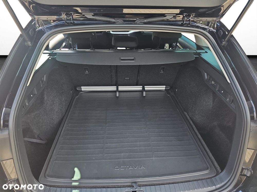 Skoda Octavia 2.0 TDI Style - 13
