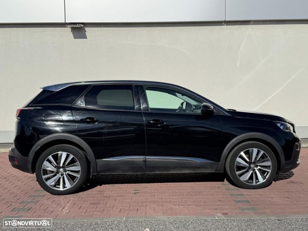 Peugeot 3008 1.5 BlueHDi Allure Pack - 32