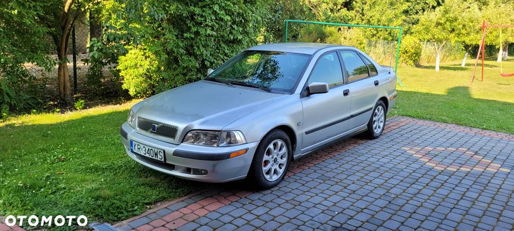 Volvo S40 1.9D - 13