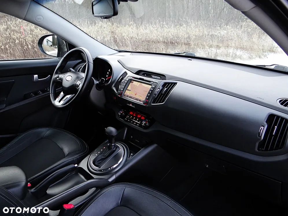 Kia Sportage 2.0 CVVT 2WD Automatik Spirit - 24