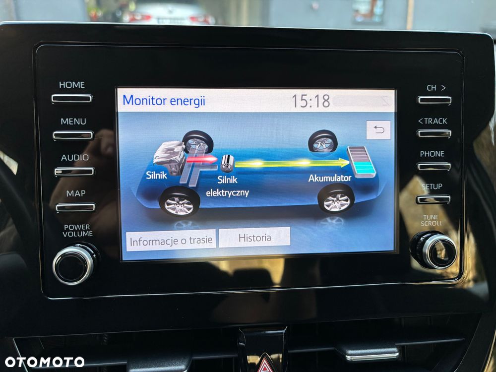 Toyota Camry - 40