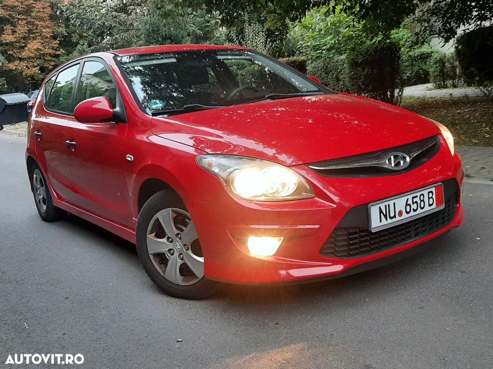 Hyundai i30 1.4 FIFA WM Edition - 9