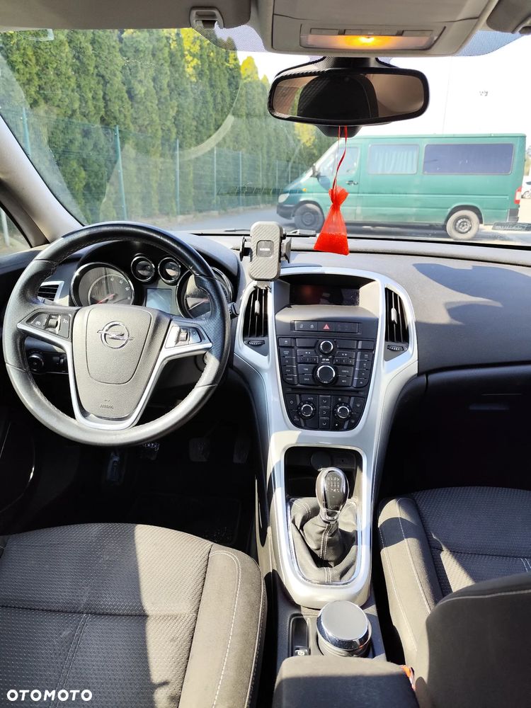 Opel Astra - 6