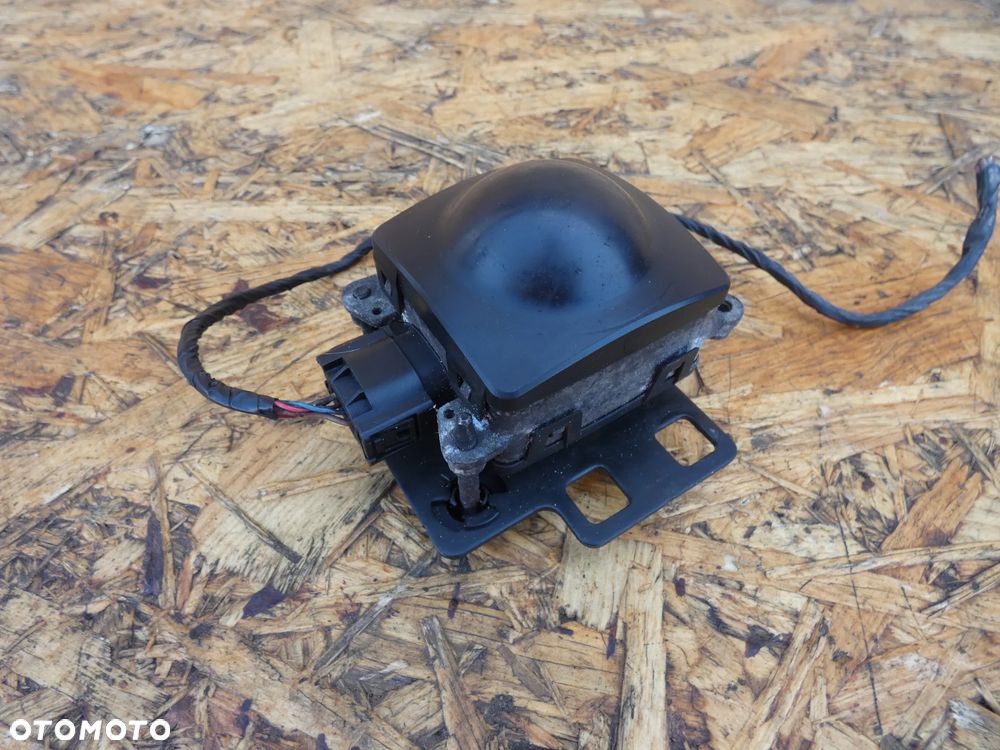 BMW  E90 E91  ACC RADAR SENSOR  6777883 - 1