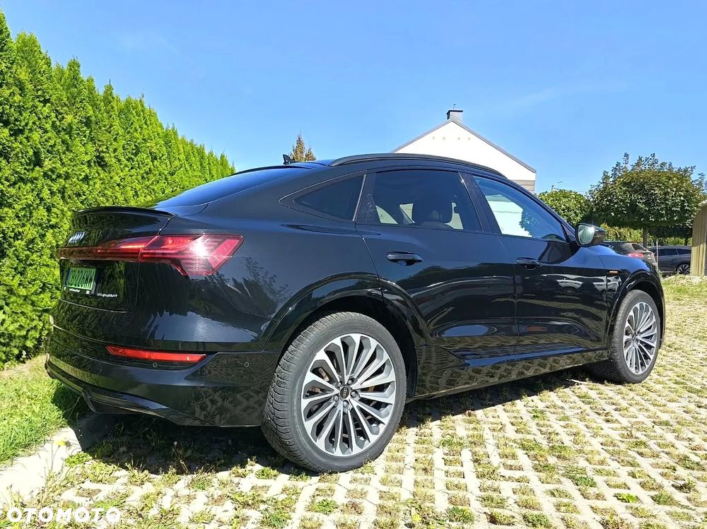 Audi e-tron Sportback 55 Quattro - 13