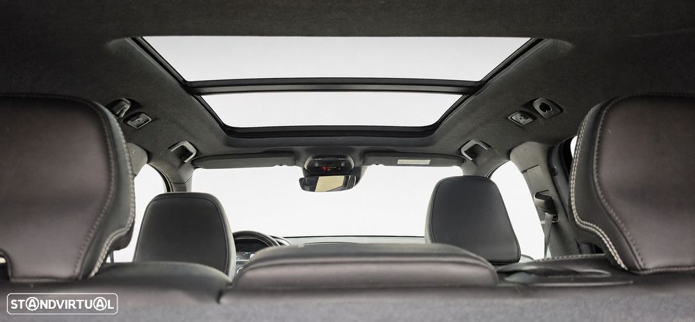 Volvo XC 40 2.0 D4 R-Design AWD - 20