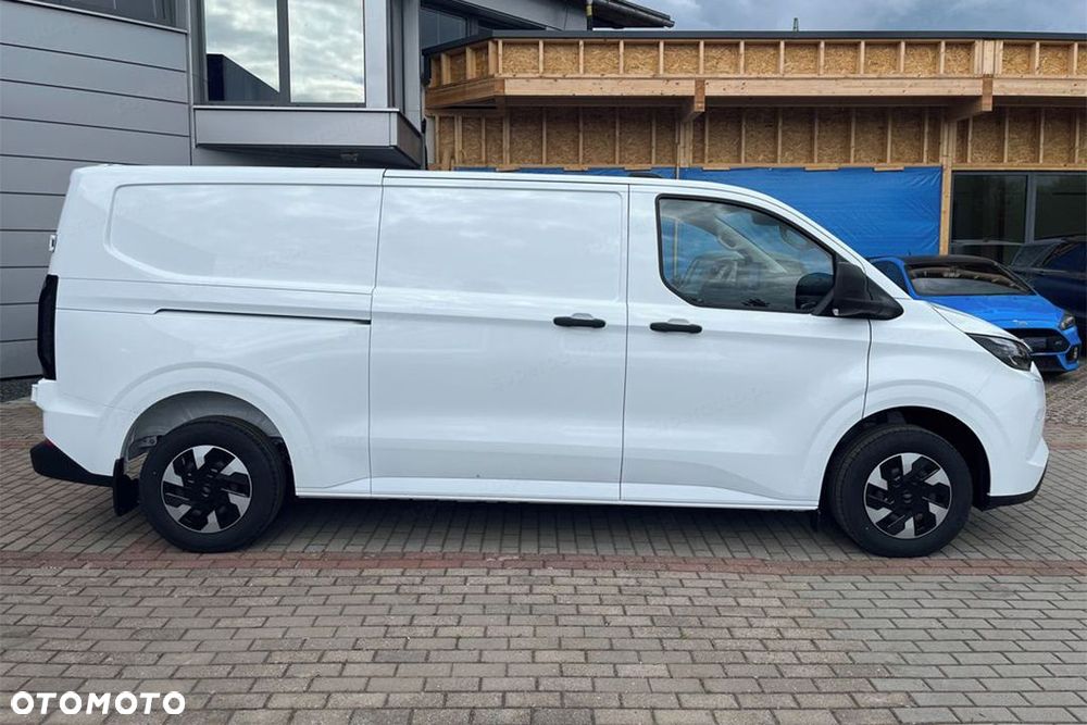 Ford Transit Custom 320 L2H1 Trend PHEV CVT 2.5 232KM - 10