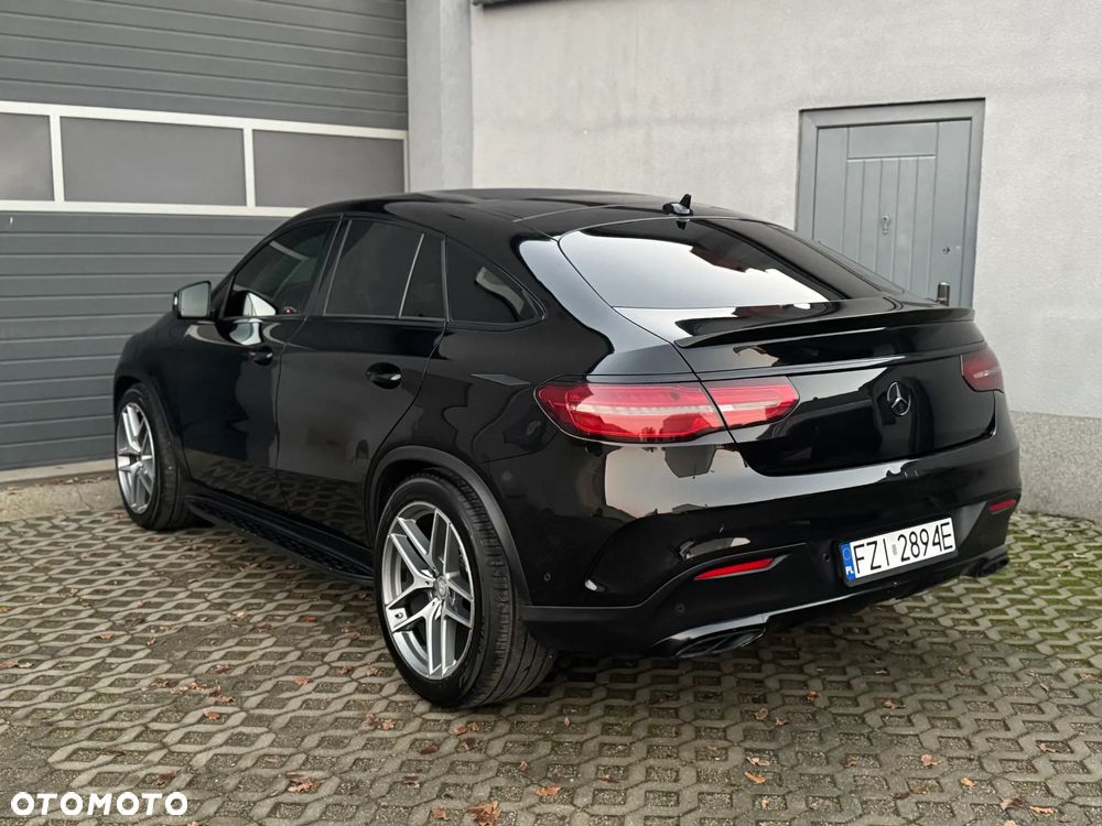 Mercedes-Benz GLE - 18