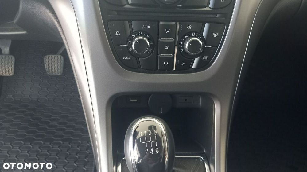 Opel Astra 1.4 Turbo Active - 14