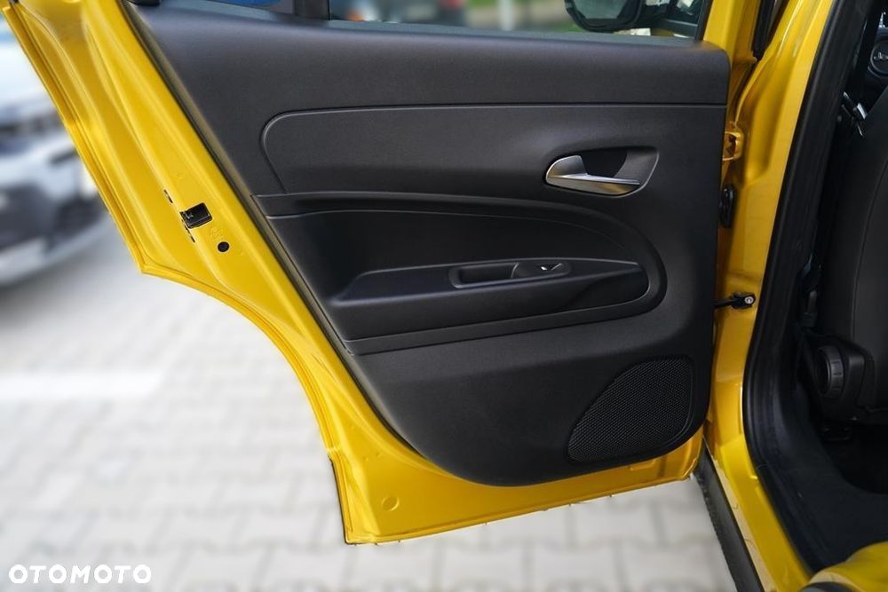 Jeep Avenger 1.2 T3 mHEV Summit FWD eDCT6 - 7