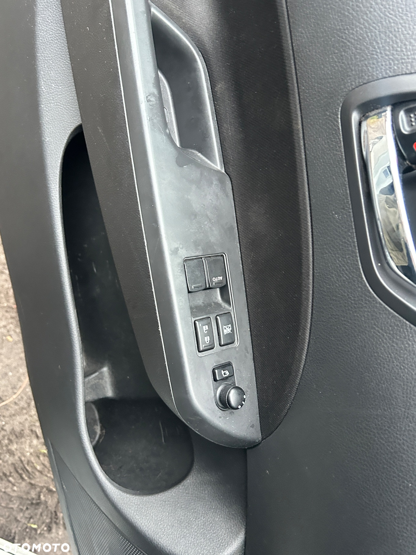 Suzuki Swift 1.6 Sport - 11