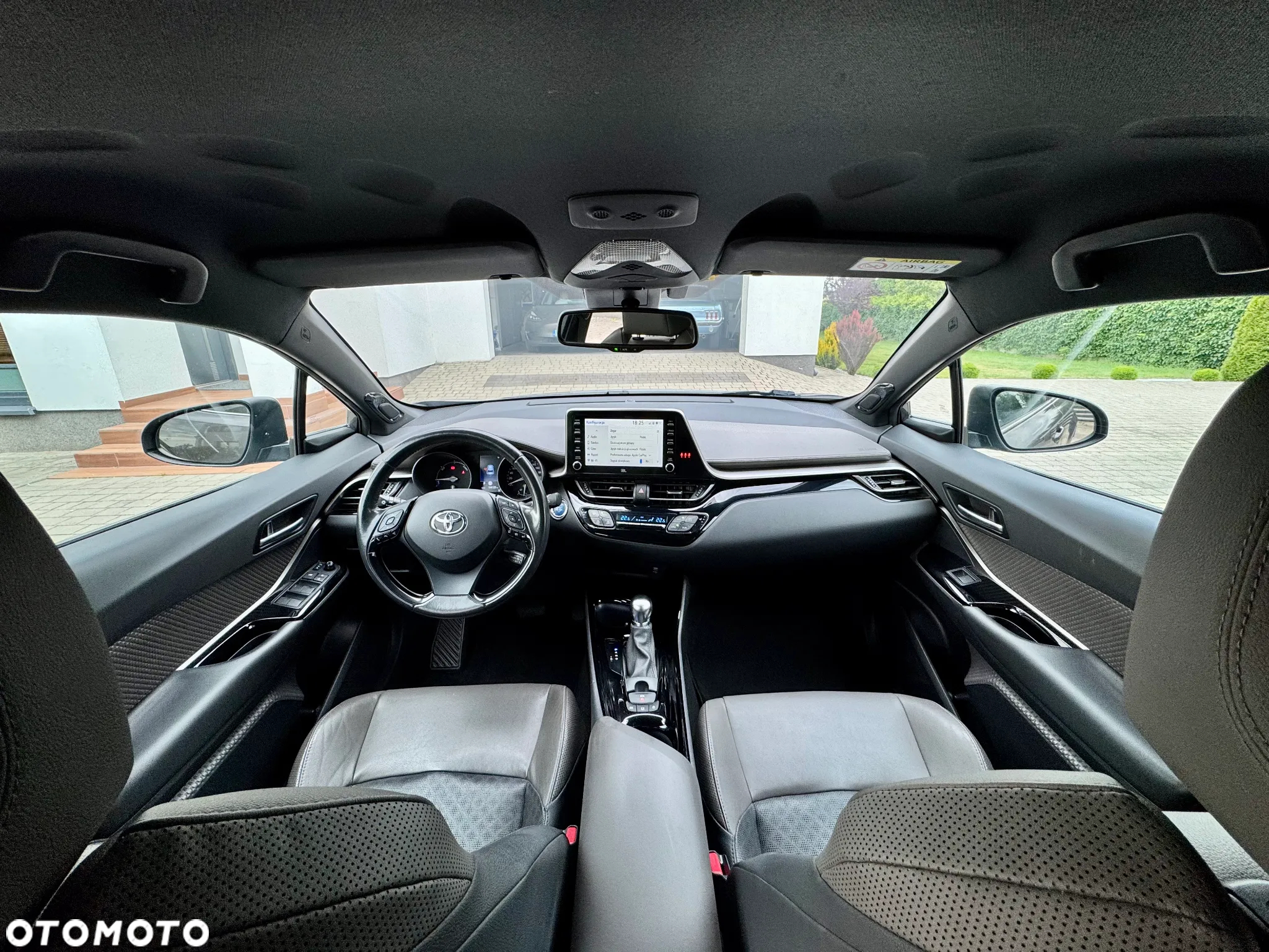 Toyota C-HR 2.0 Hybrid Black Edition - 7
