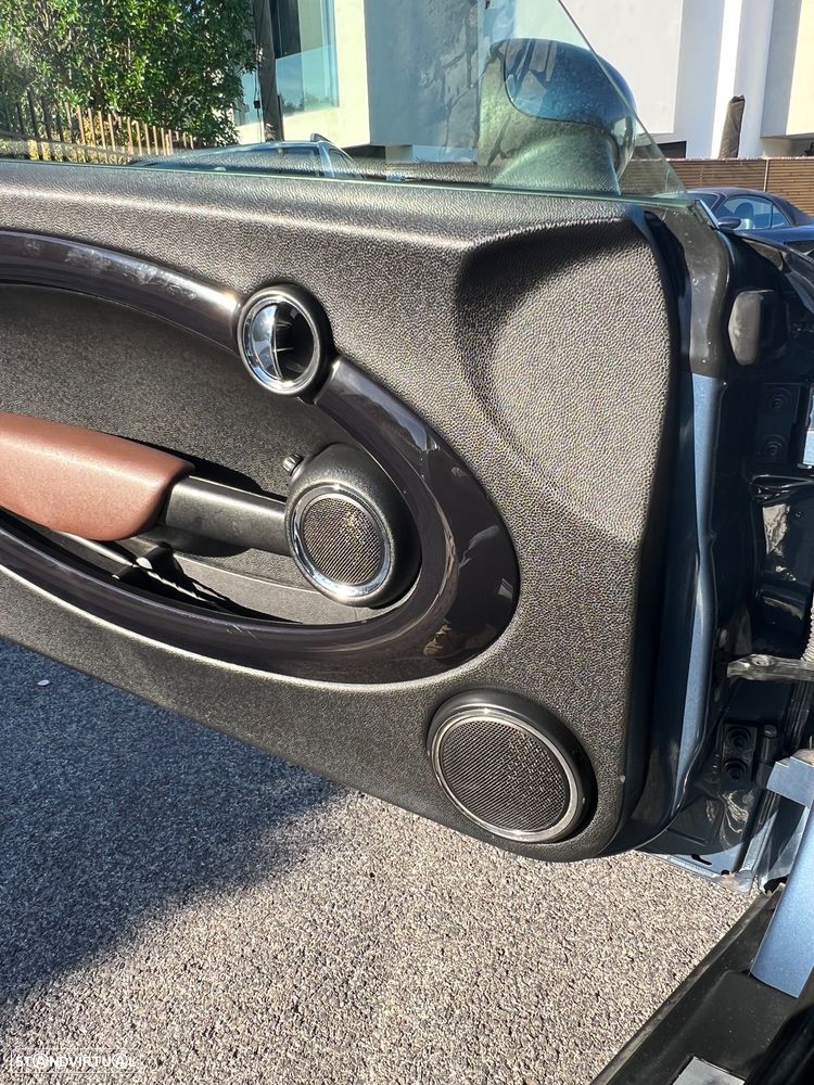 MINI Cabrio Cooper S - 8