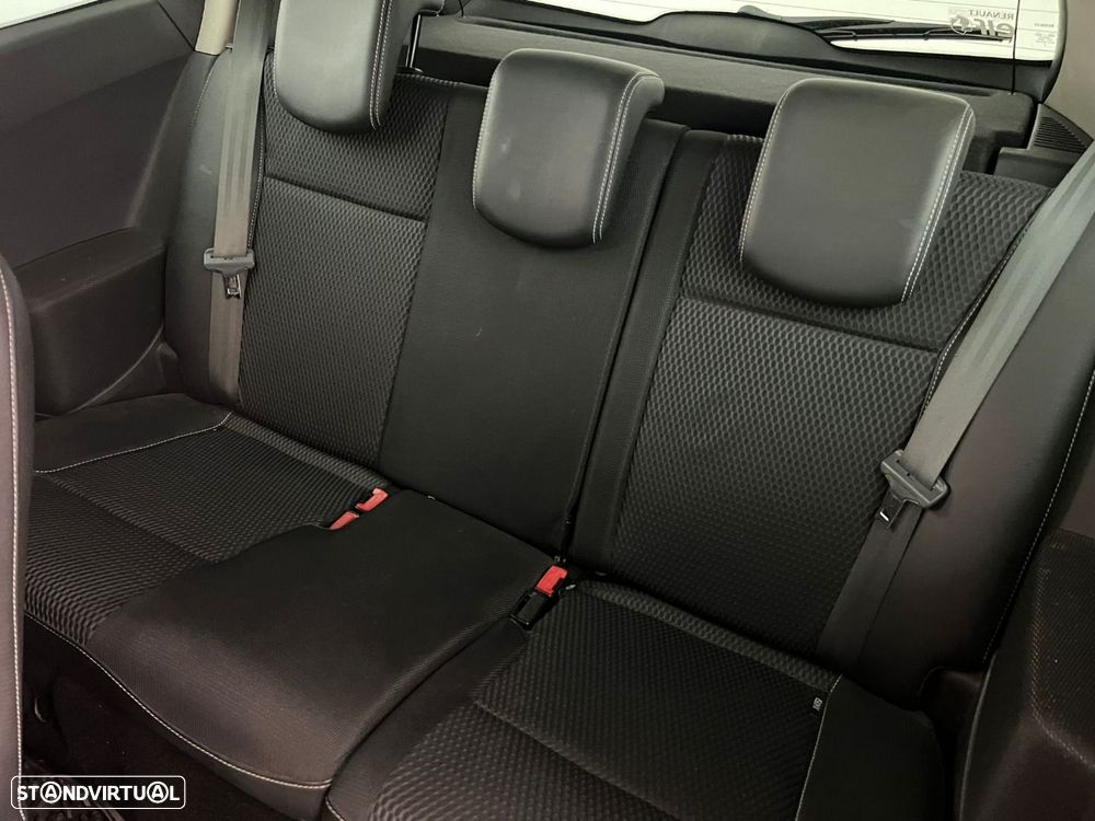 Renault Clio 1.5 dCi Pack - 9