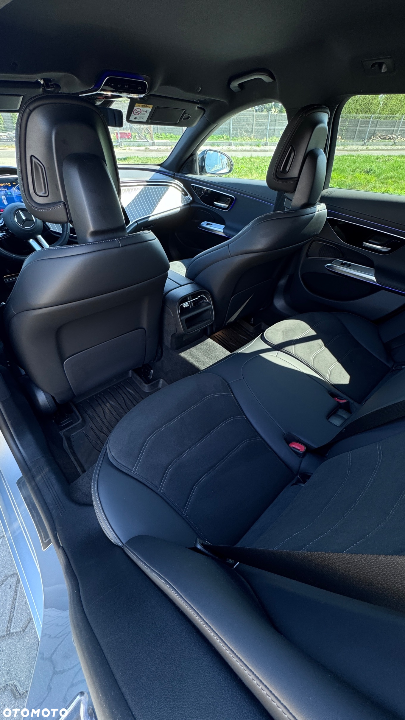 Mercedes-Benz Klasa E 300de T 4Matic 9G-TRONIC - 13