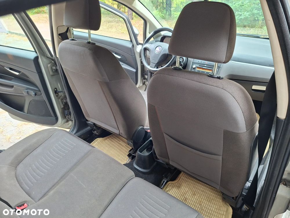 Fiat Grande Punto - 7