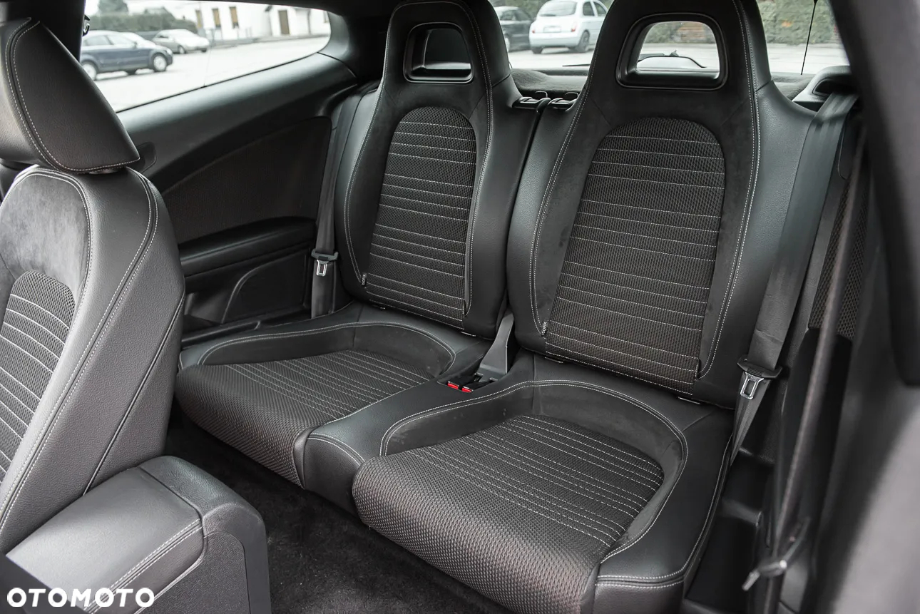 Volkswagen Scirocco 1.4 TSI R-Style DSG - 23